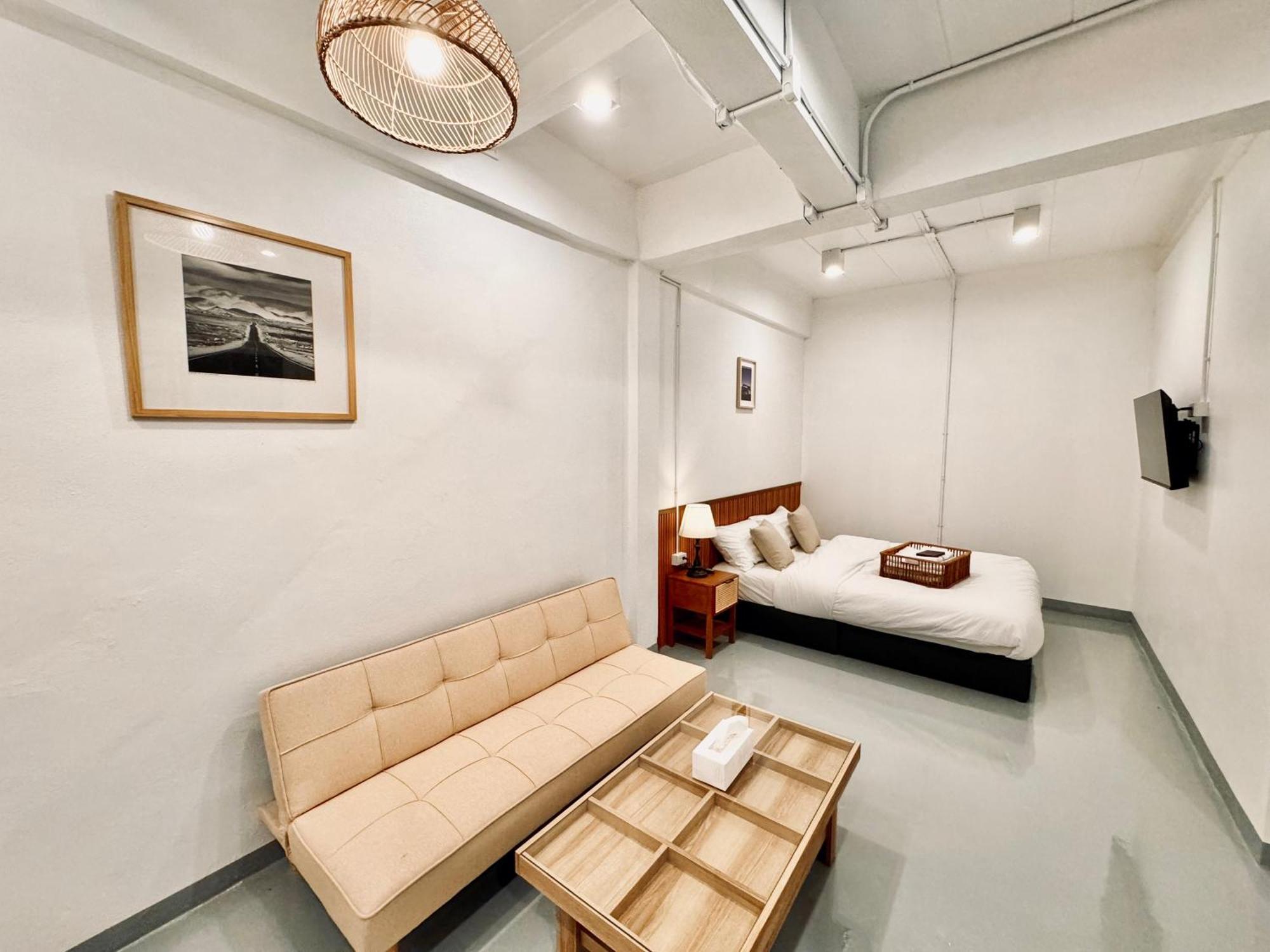 Momento Hotel And Cafe 坤敬 外观 照片